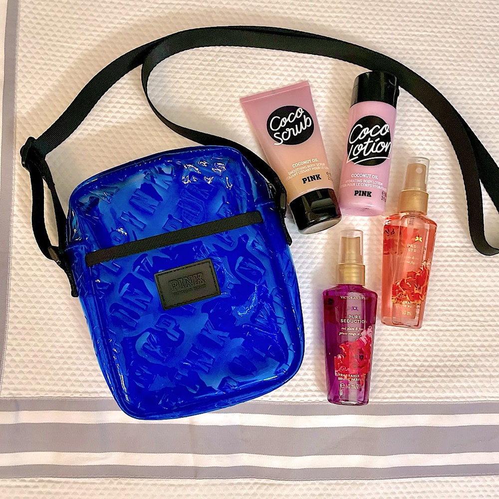 ❌SOLD on anthr site❌VS PINK Summer BUNDLE - Bag, 2 body spray & CoCo body - Picture 1 of 13